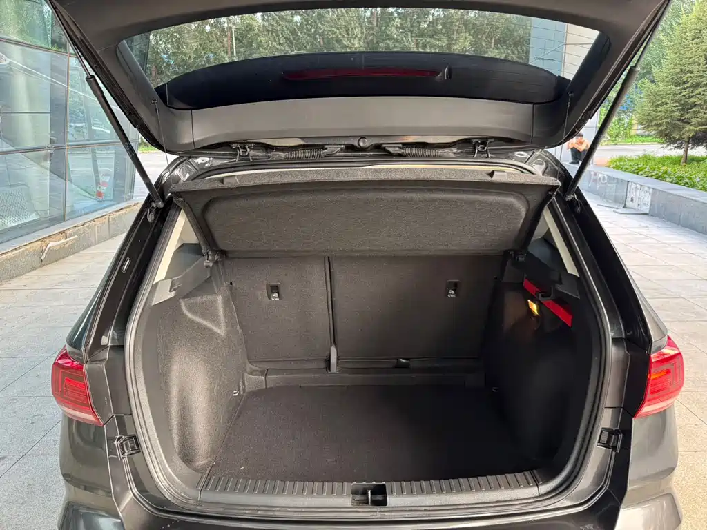 Volkswagen Tharu — миниатюра 13