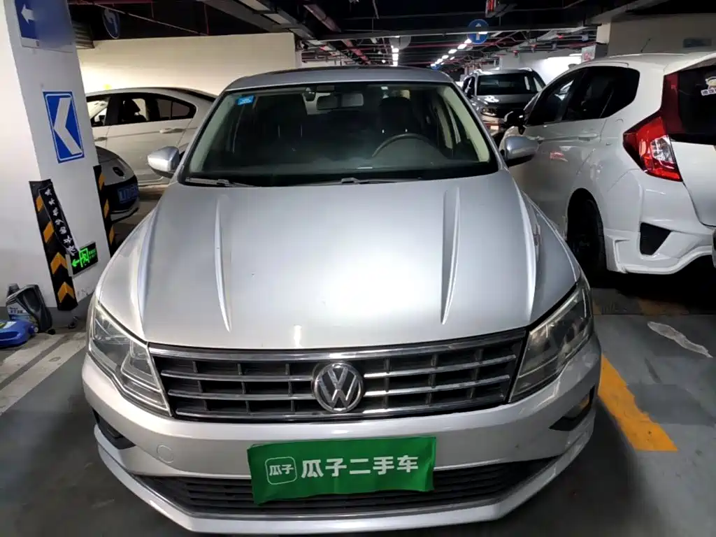 Volkswagen Jetta — миниатюра 3