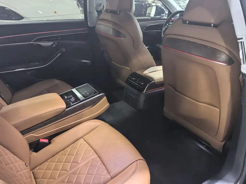 Audi A8 2023 A8L 50 TFSI quattro Premium