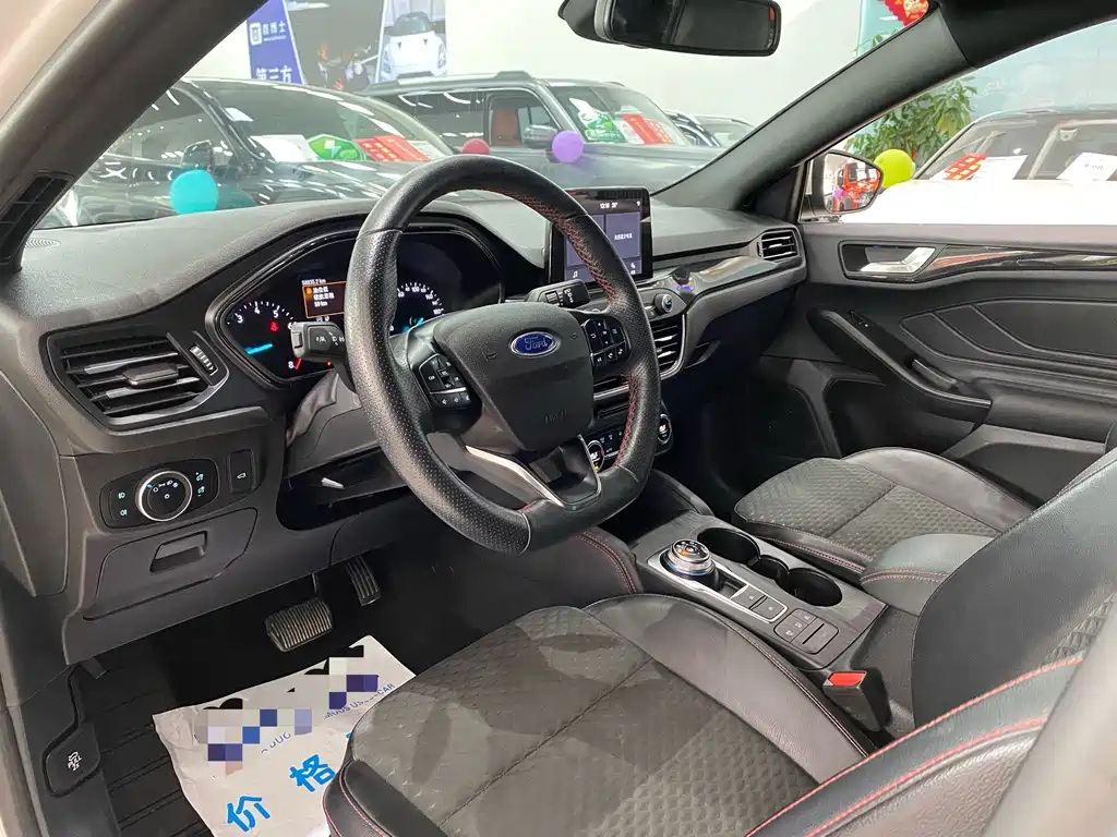 Ford Focus — миниатюра 4
