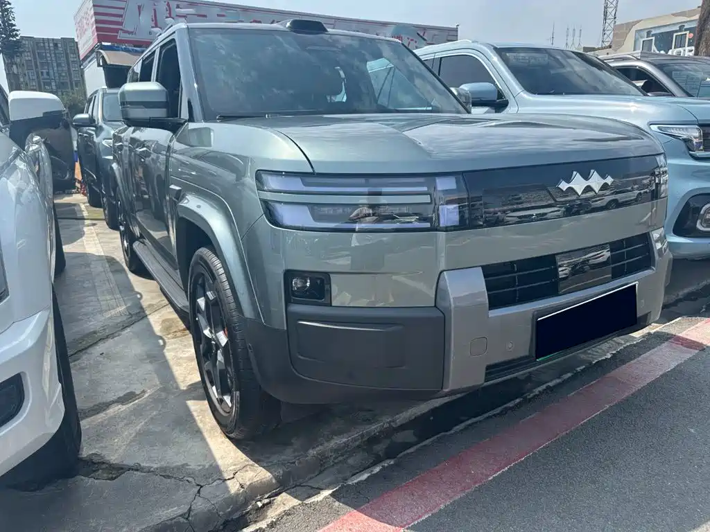 Fangchengbao Leopard 7 7 2025 190KM Ultra