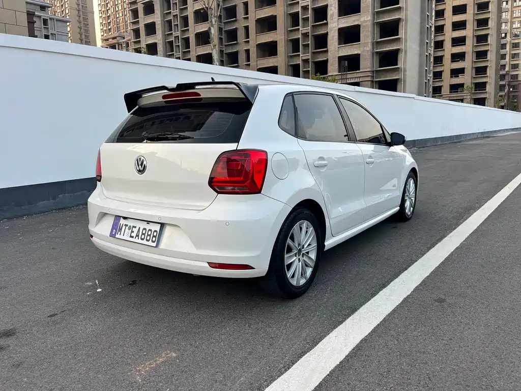Volkswagen Polo — миниатюра 4