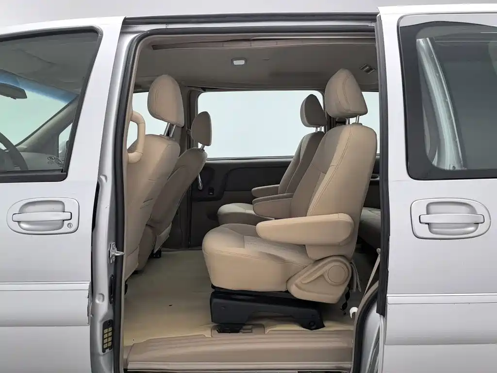 Buick GL8 — миниатюра 15