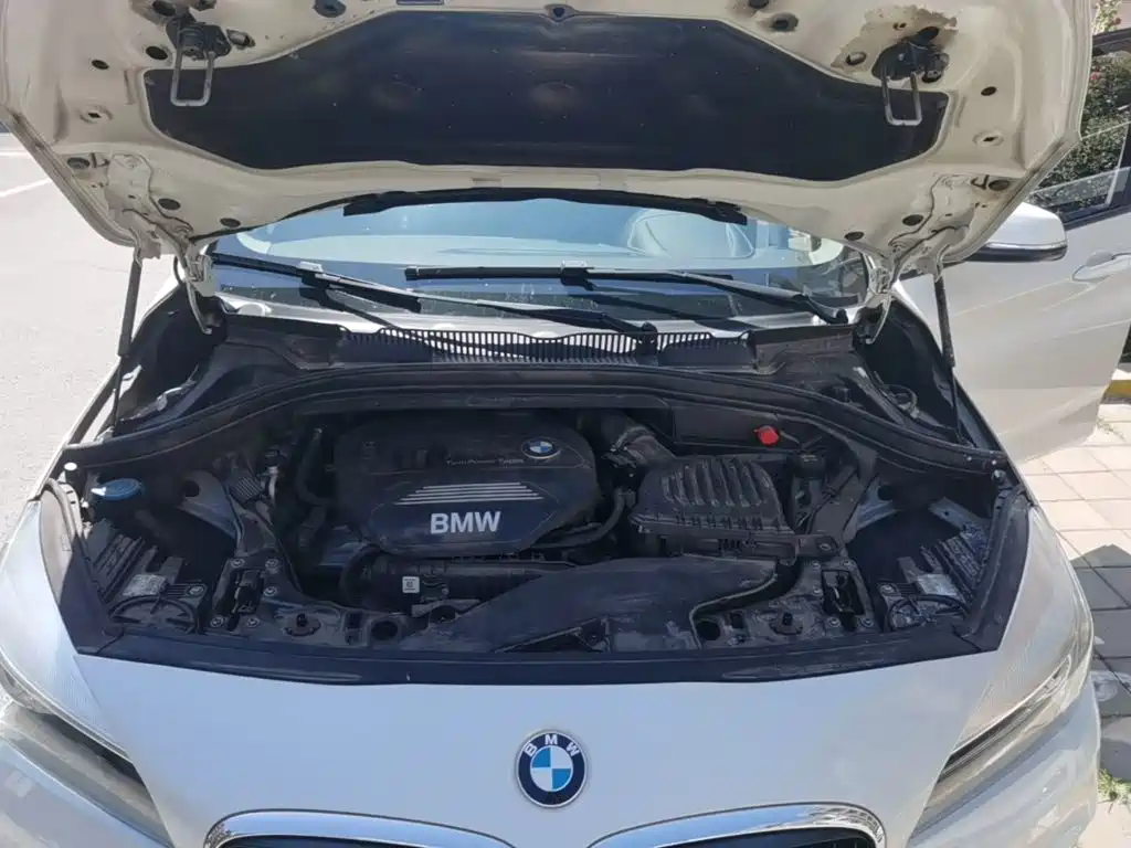 BMW 2 Series Active Tourer (Import) — миниатюра 20