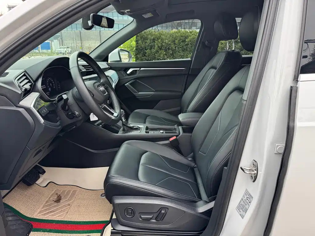 Audi Q3 — миниатюра 7