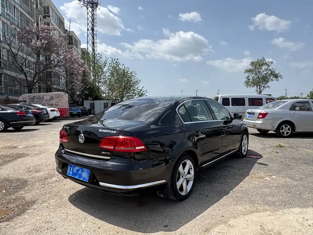 Volkswagen Magotan 2015 1.8TSI Luxury
