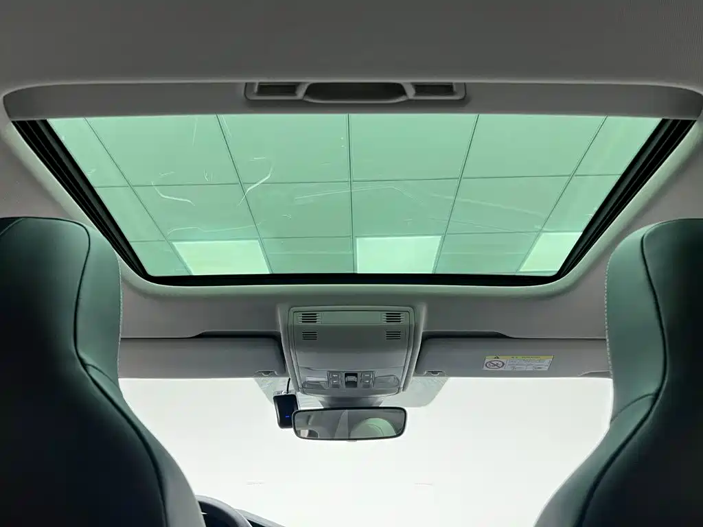 Volkswagen Lavida — миниатюра 13