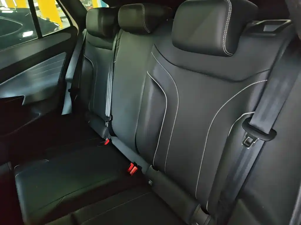Volkswagen ID.4 X — миниатюра 17