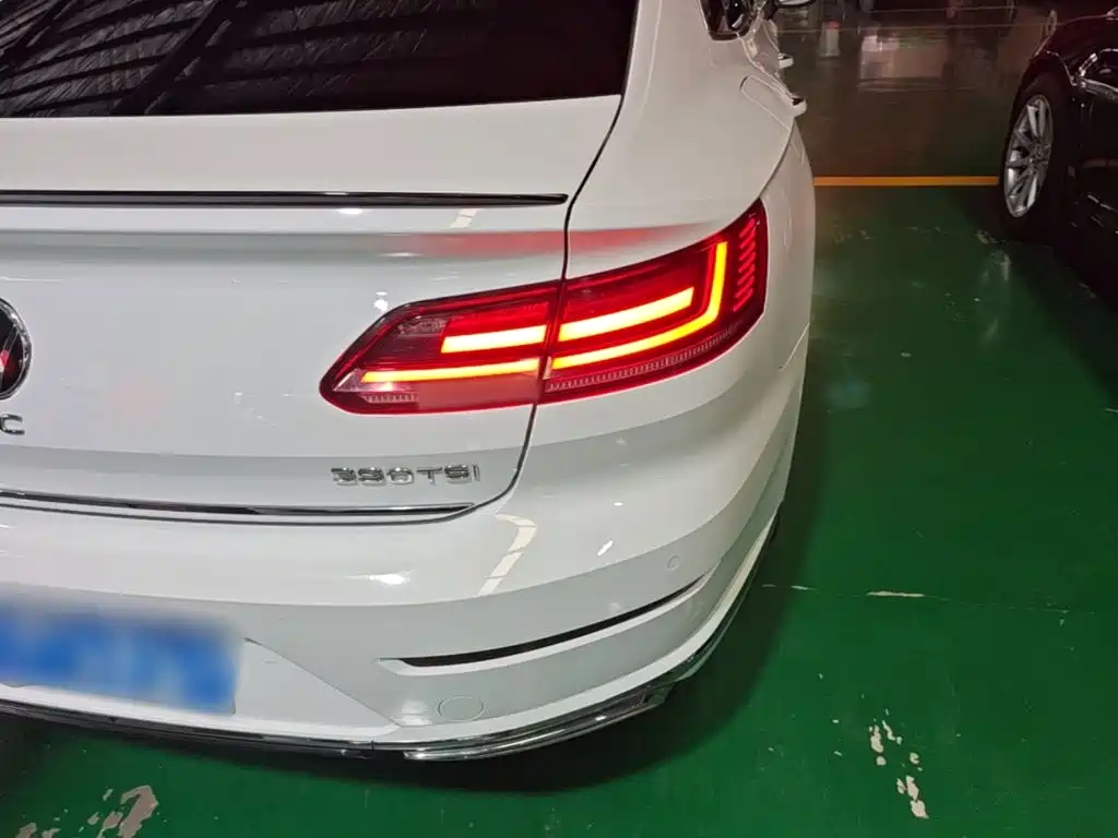Volkswagen CC — миниатюра 8