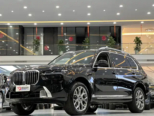 BMW X7 2023