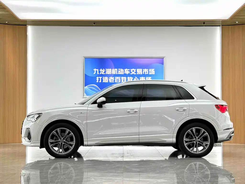 Audi Q3 2020 40 TFSI Fashion