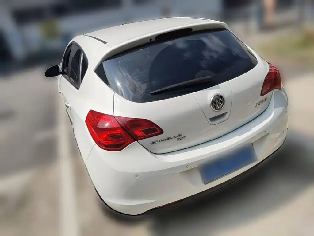 Buick Excelle — миниатюра 7