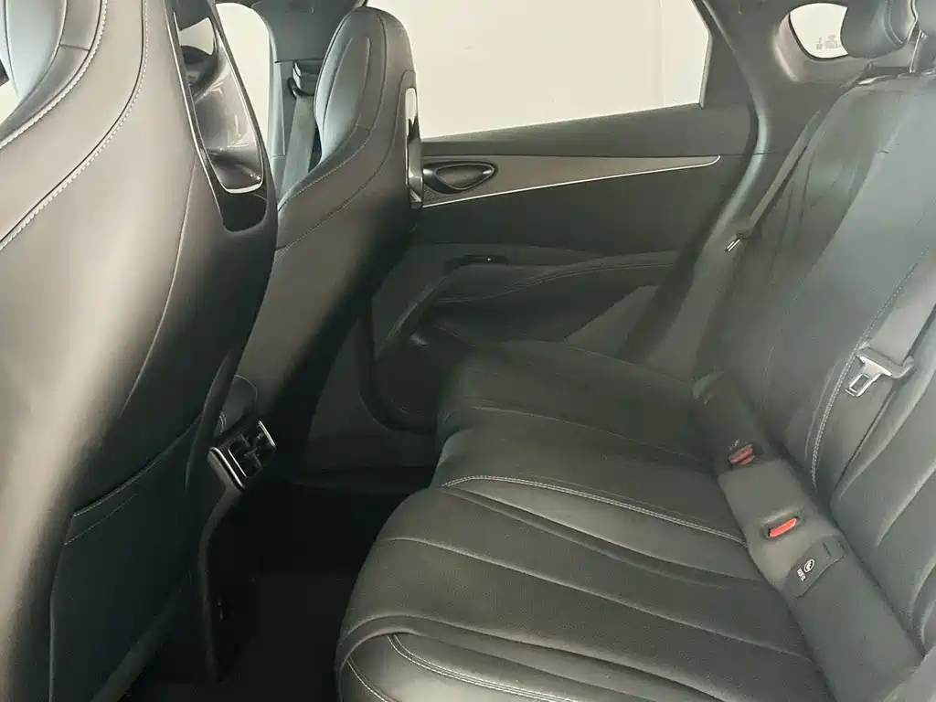 BYD Seal 06 — миниатюра 10