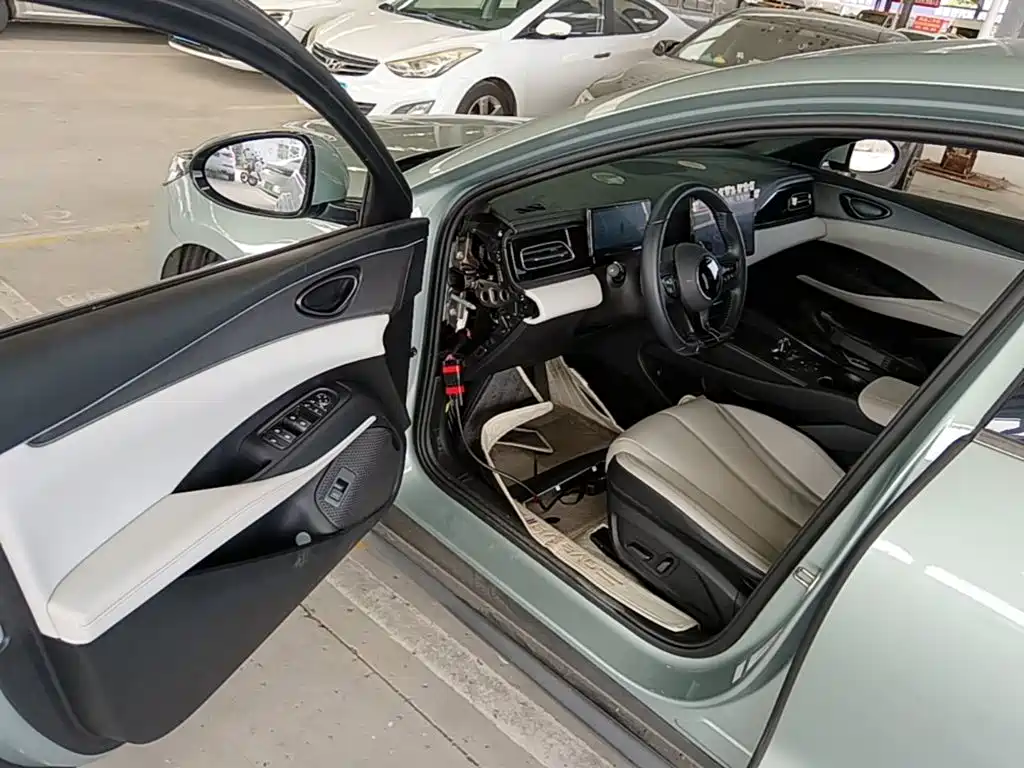 BYD Seal 06 — миниатюра 16