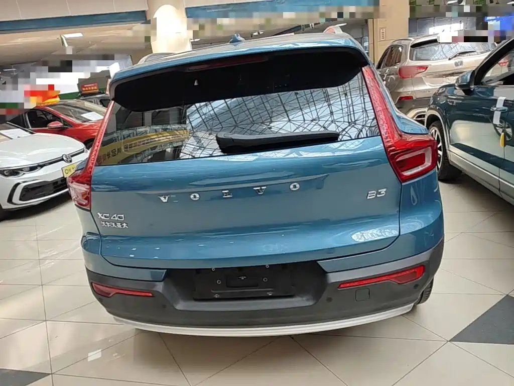 Volvo XC40 — миниатюра 6