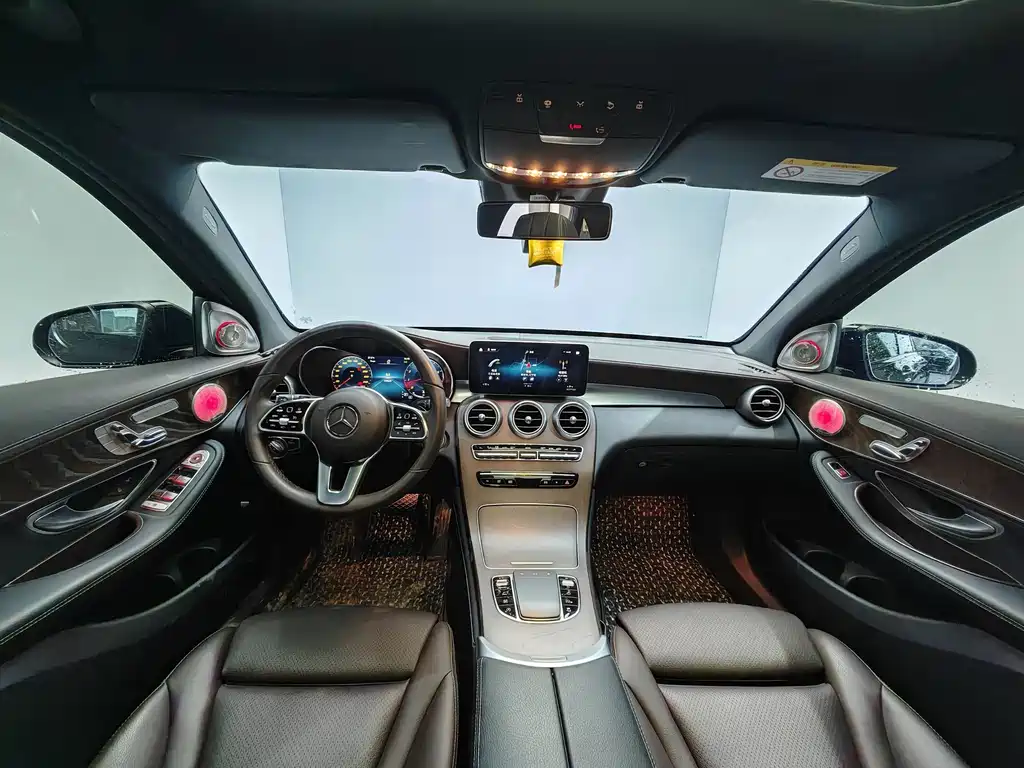 Mercedes-Benz GLC — миниатюра 10