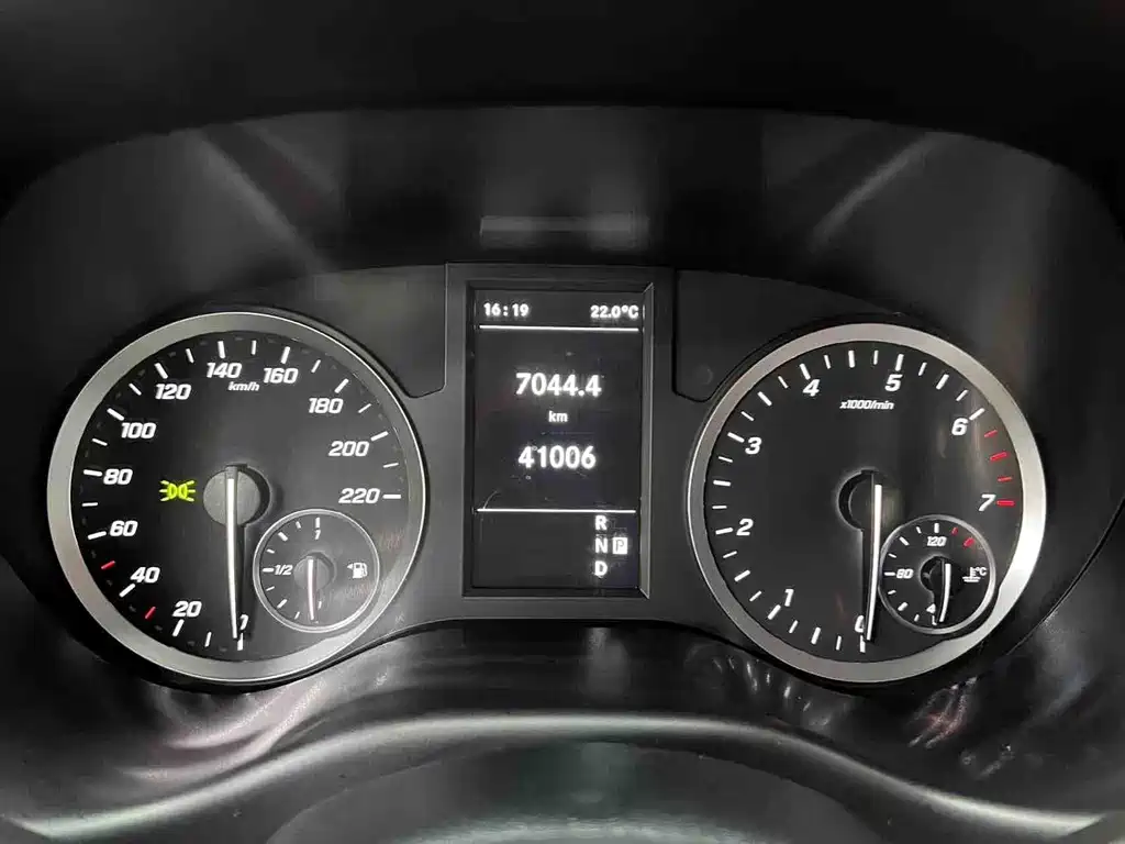 Mercedes-Benz Vito — миниатюра 25