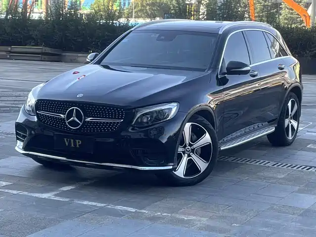 2020 Mercedes-Benz GLC
