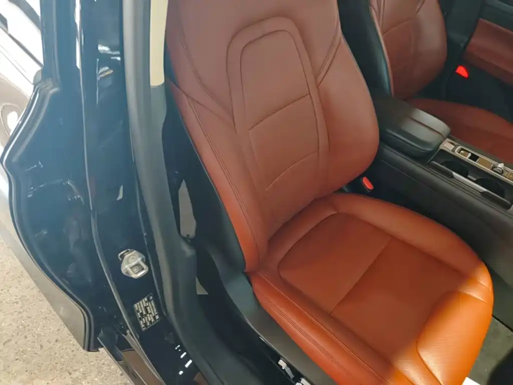 Lincoln Z — миниатюра 25