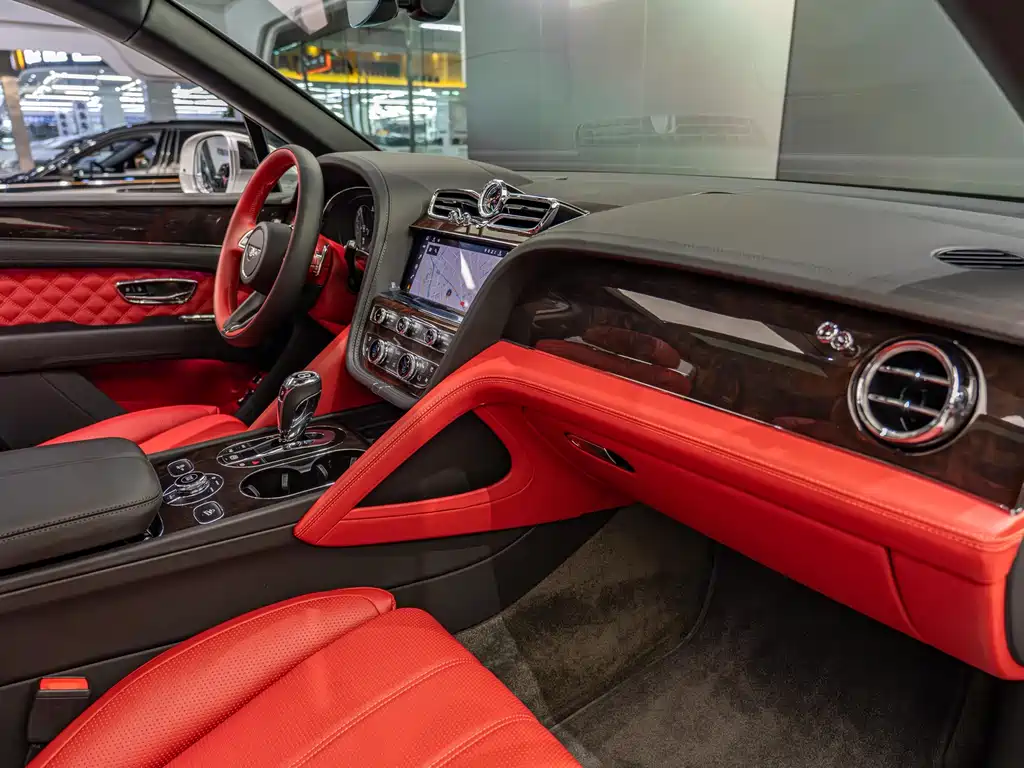 Bentley Bentayga 2021 3.0T PHEV