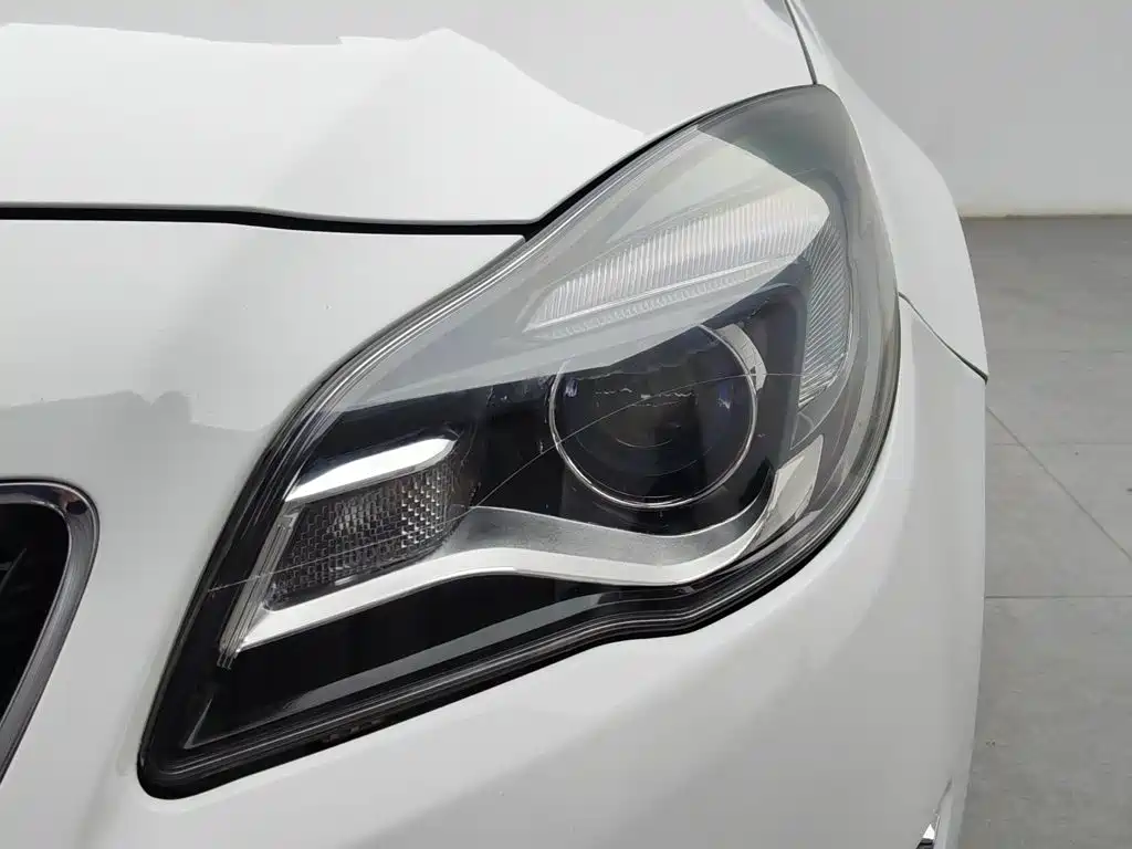 Buick Regal 2015 1.6T Lead