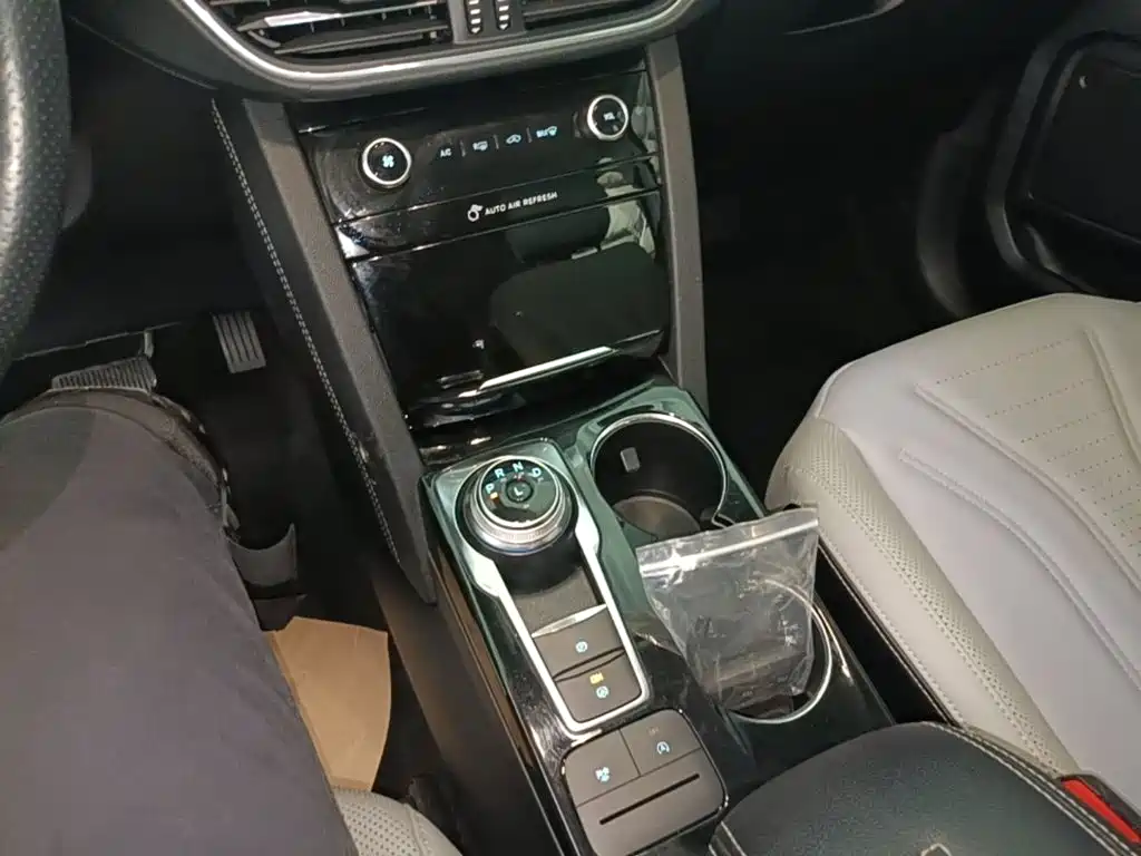 Ford Escape — миниатюра 14