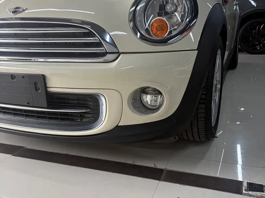 MINI Mini Clubman — миниатюра 10