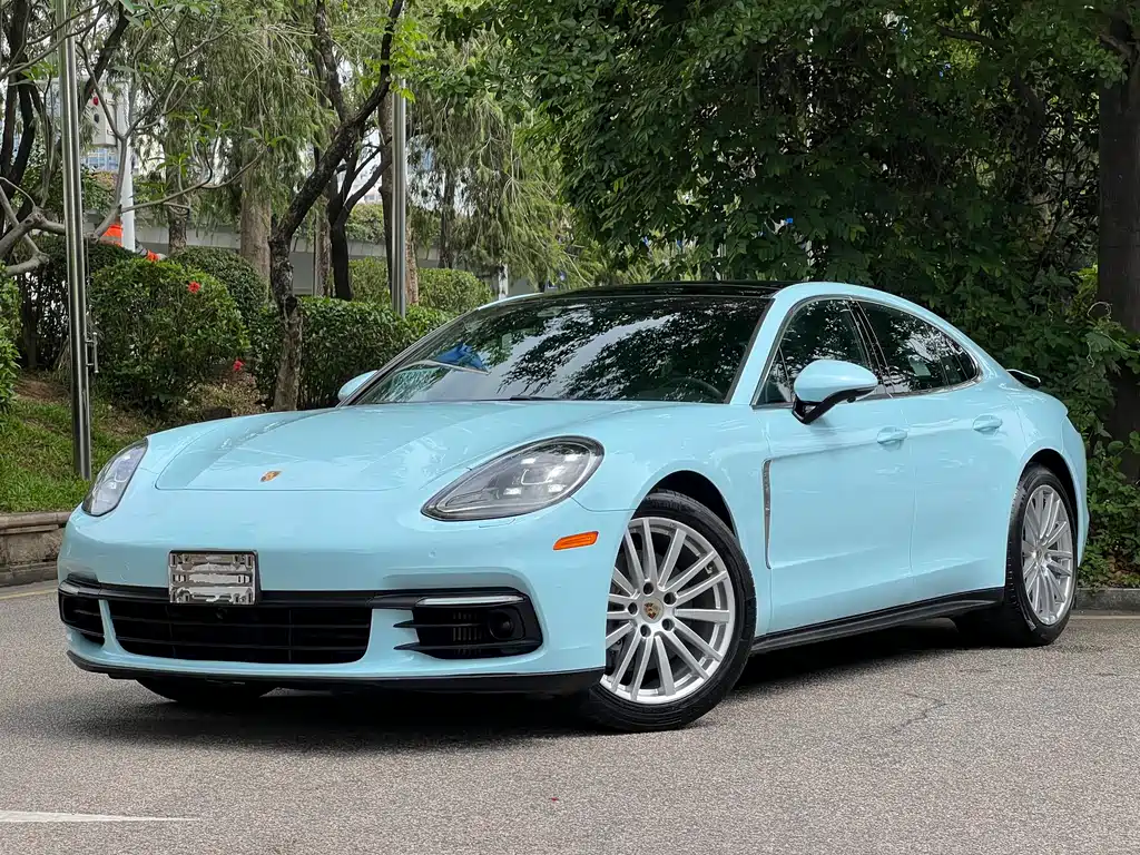 Porsche Panamera 2018