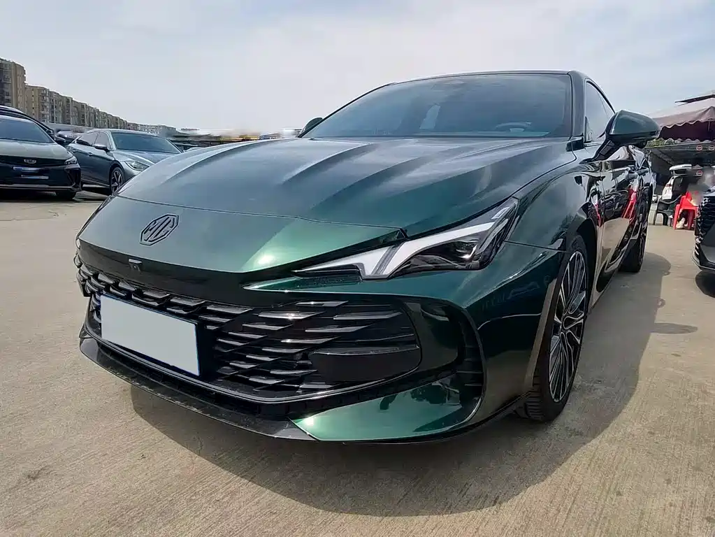 MG7 2025 2.0T 405 AT Premium Edition