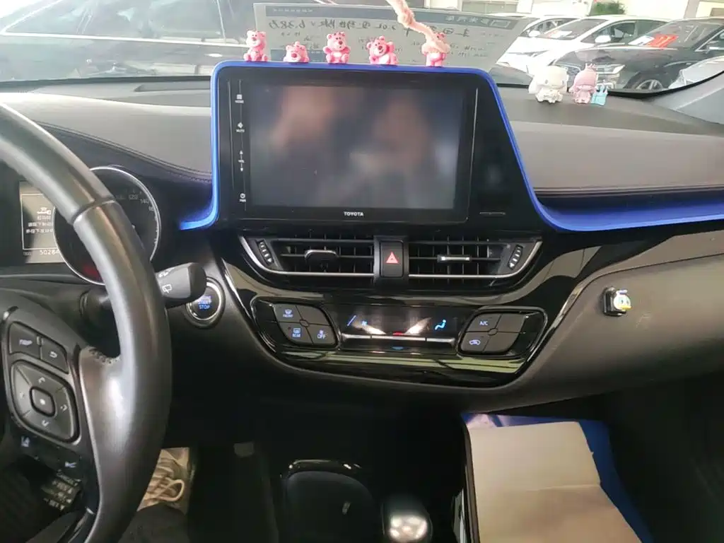 Toyota IZOA — миниатюра 13