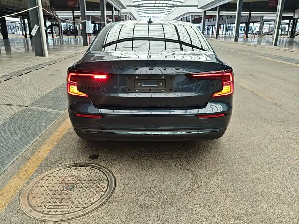 Volvo S60 — миниатюра 6