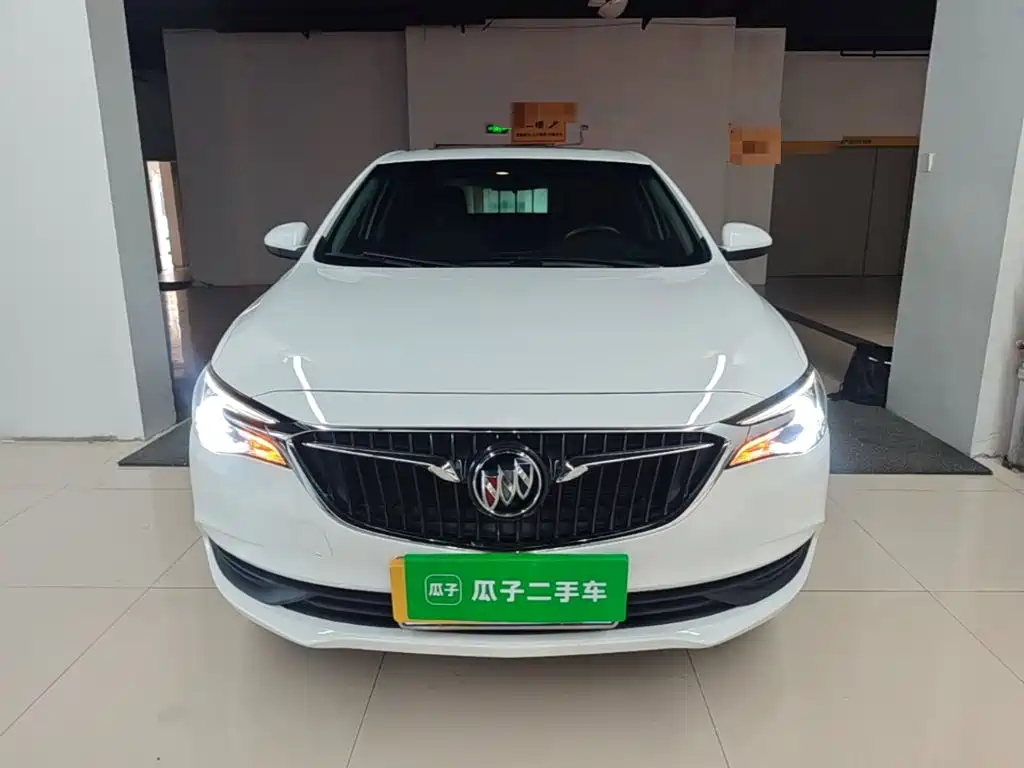 Buick Excelle — миниатюра 3