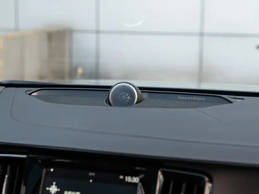 Volvo V90 — миниатюра 7