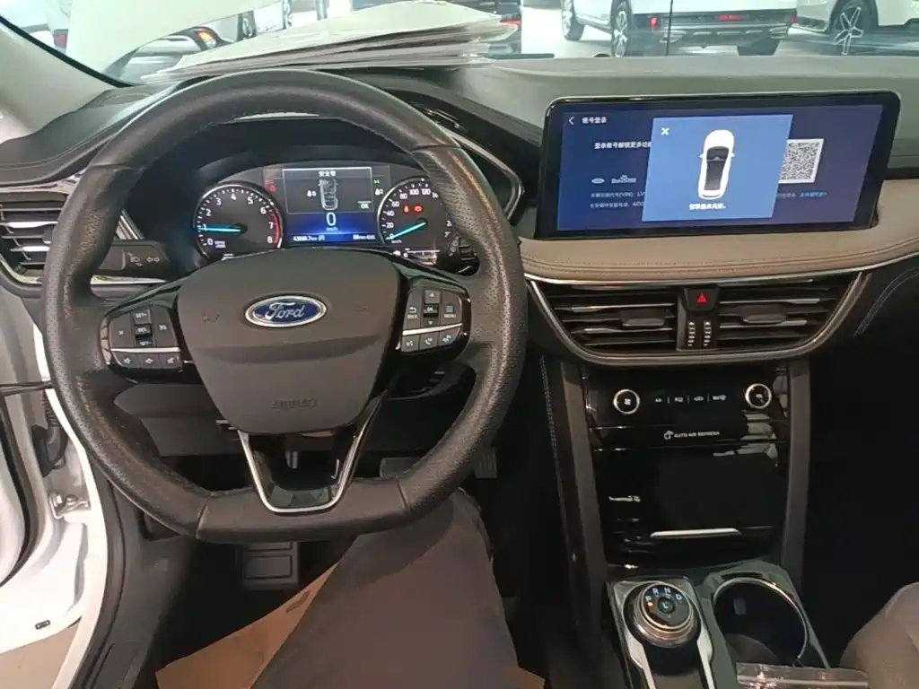 Ford Escape — миниатюра 10