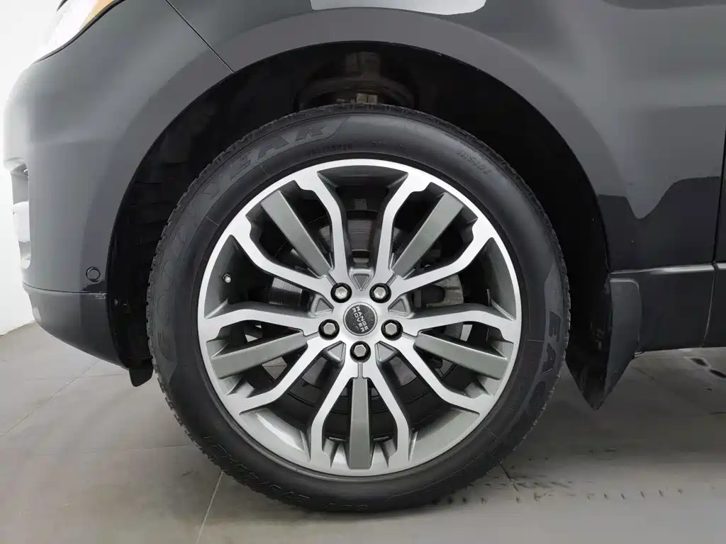 Land Rover Sport — миниатюра 17
