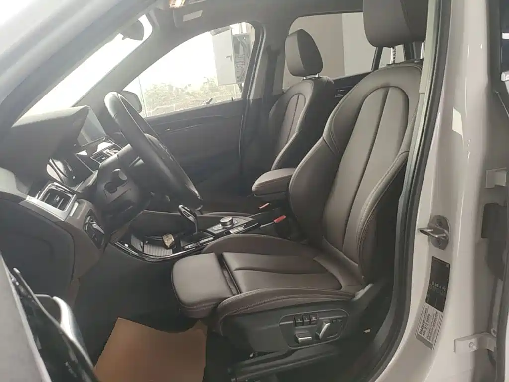 BMW X1 — миниатюра 15