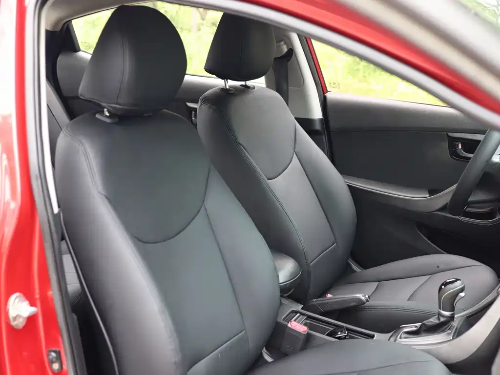 Hyundai Elantra Langdong — миниатюра 21