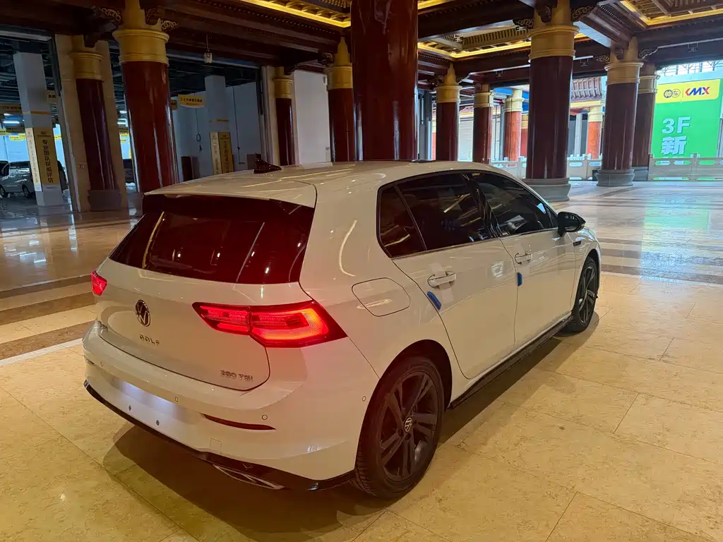 Volkswagen Golf 2023 280TSI DSG R-Line