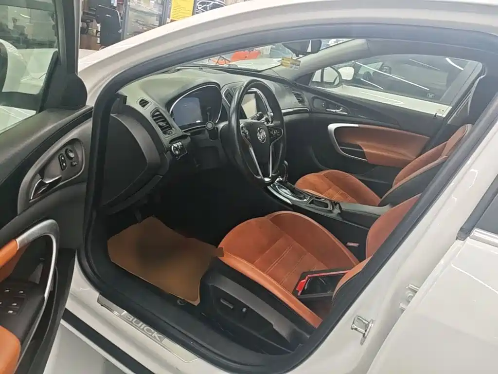 Buick Regal — миниатюра 16