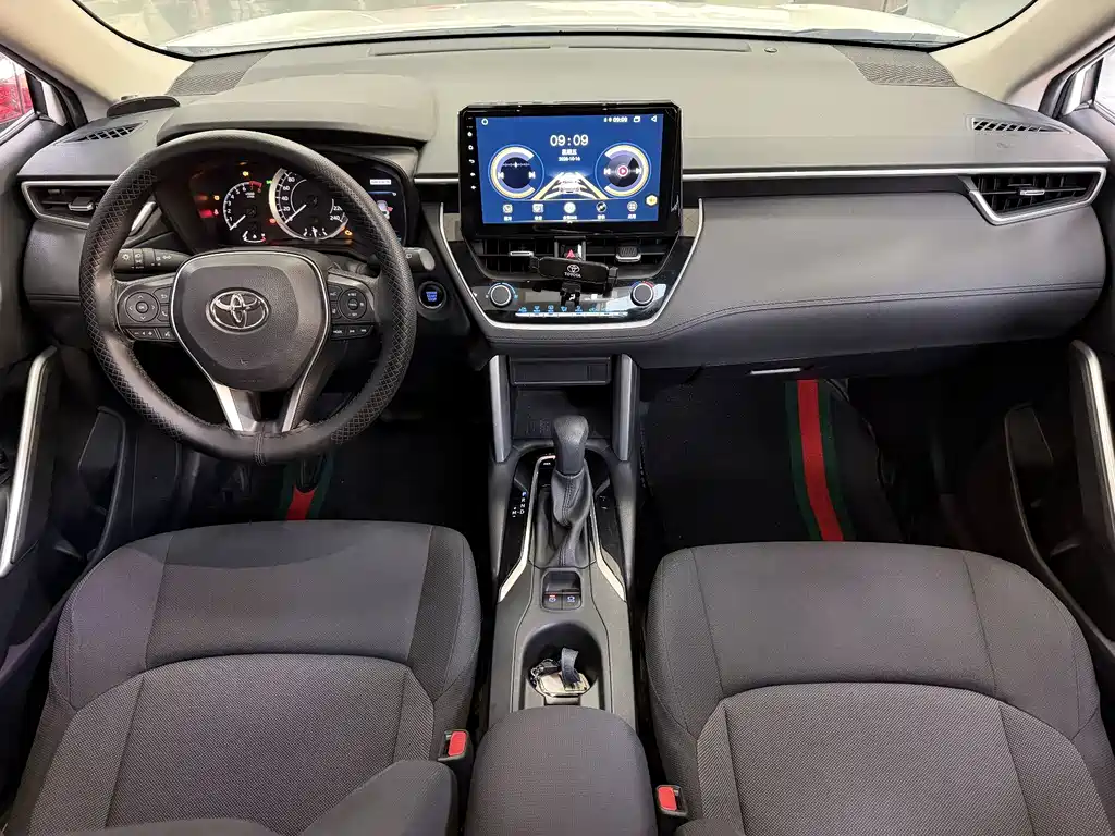 Toyota Frontlander — миниатюра 9