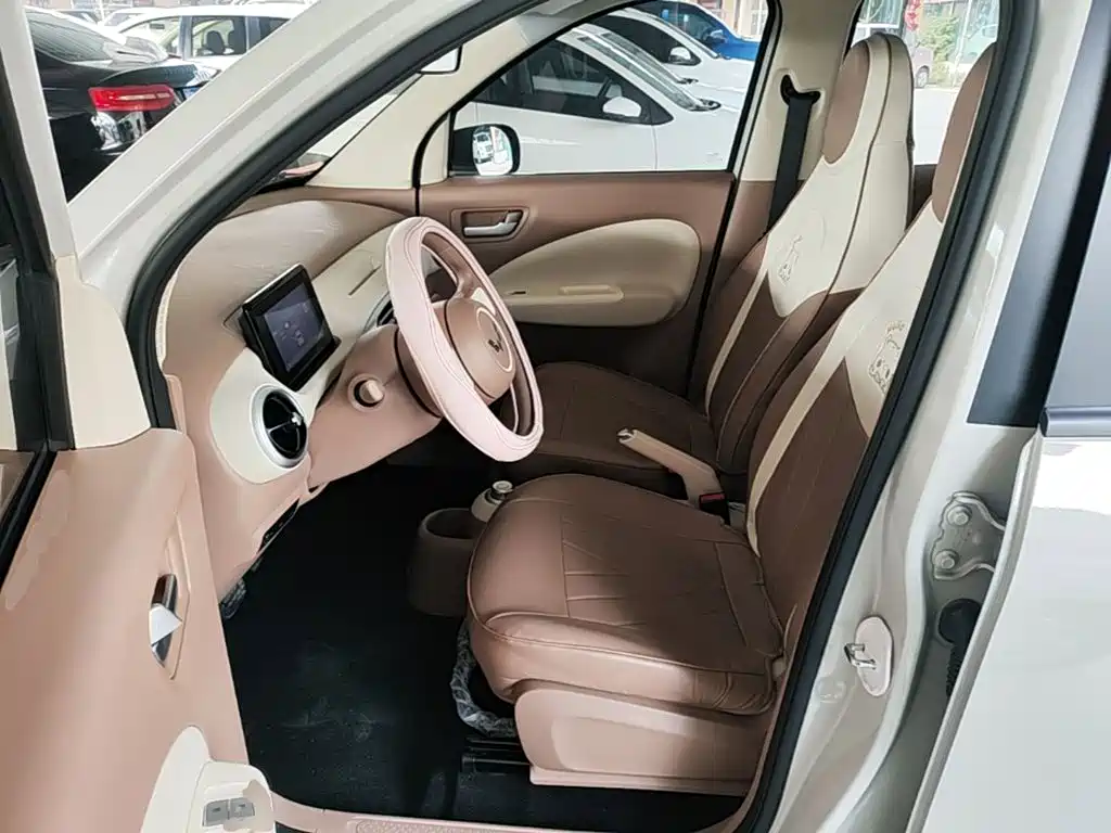 Wuling MINIEV — миниатюра 15