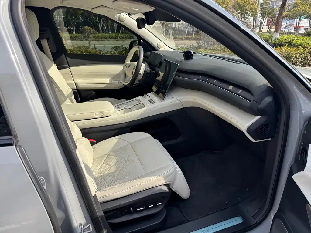 NIO NIO ES7