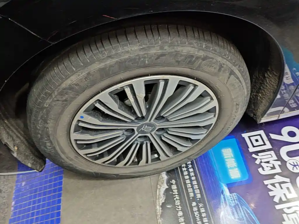 BYD Xia — миниатюра 23