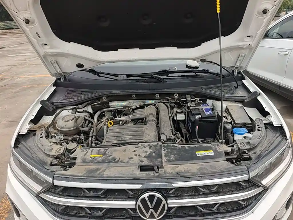 Volkswagen T-Roc — миниатюра 20