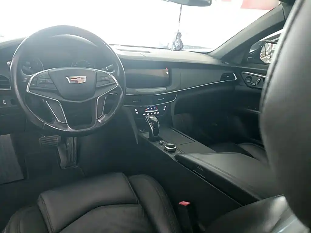 Cadillac CT6 — миниатюра 10