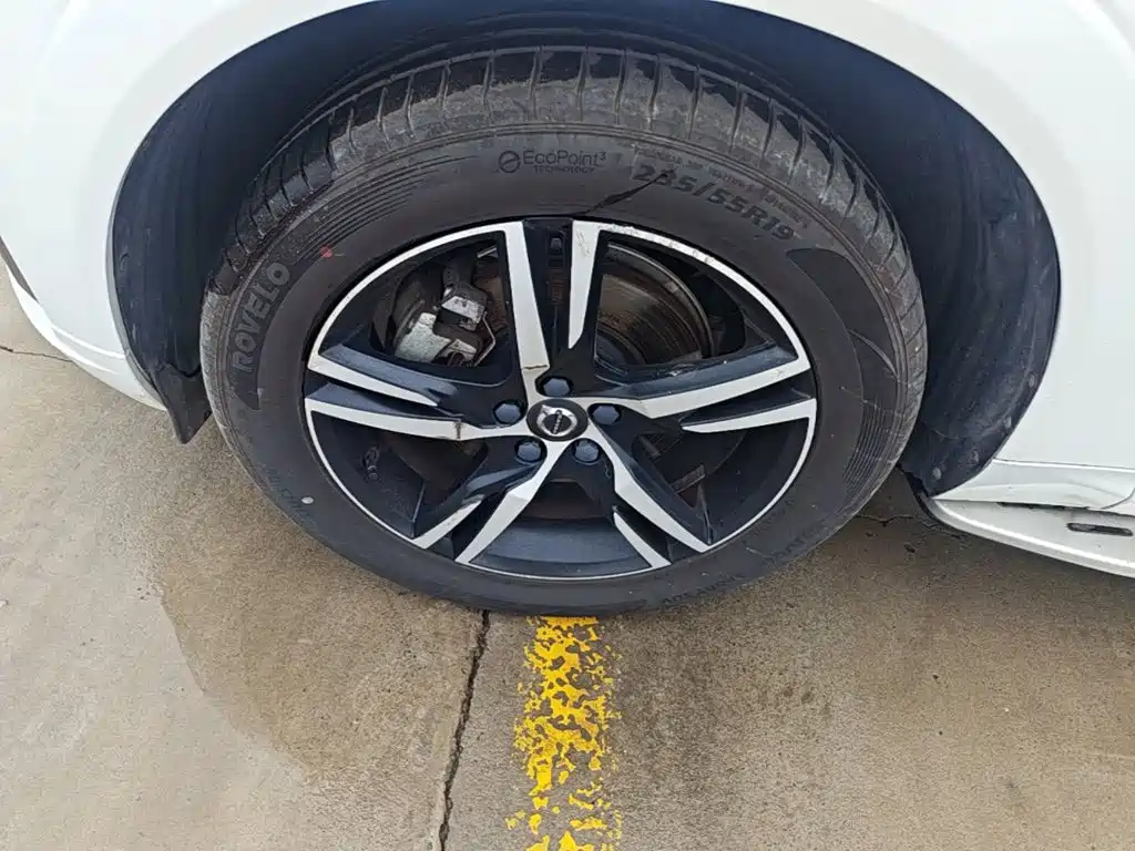 Volvo XC60 — миниатюра 23