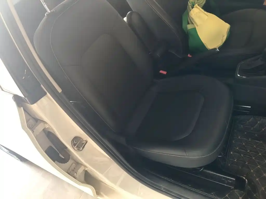 Skoda Rapid — миниатюра 25
