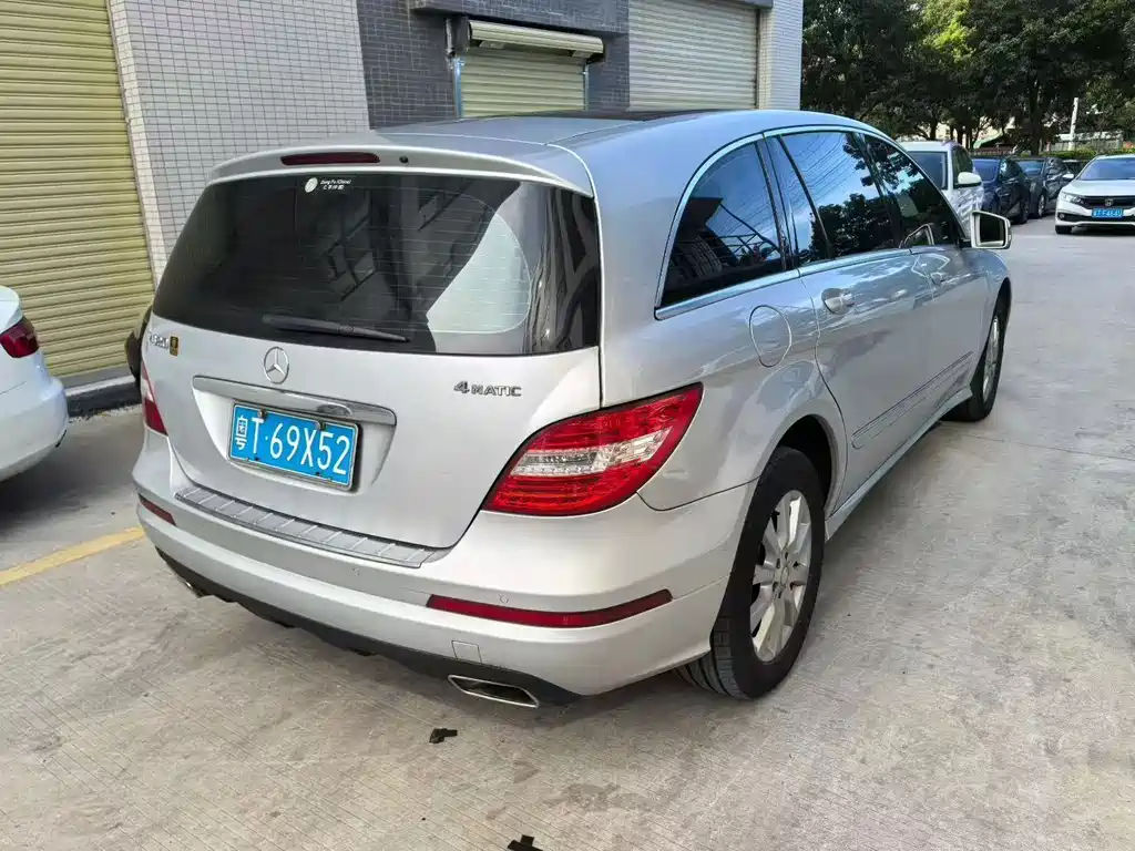 MERCEDES-BENZ R CLASS