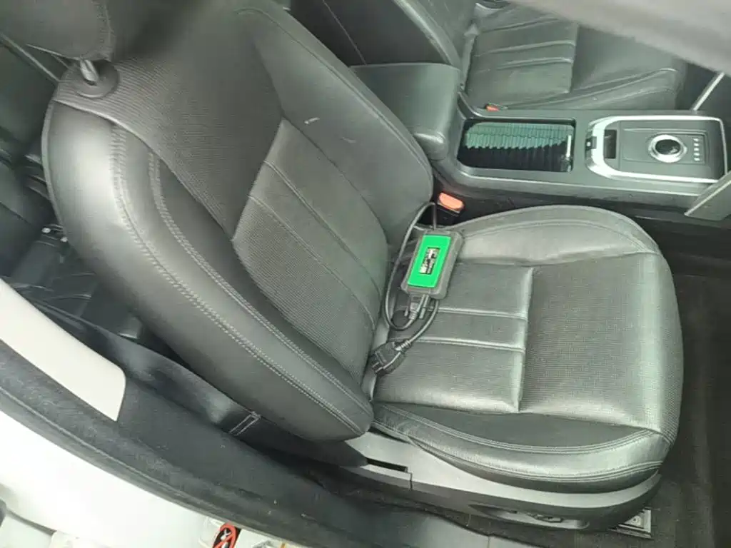 Land Rover Discovery Sport — миниатюра 25