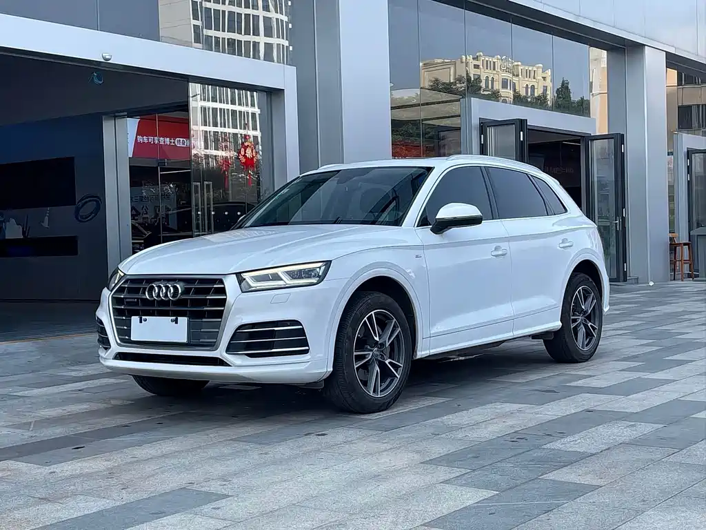 Audi Q5L — миниатюра 20